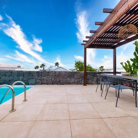 Malolo - Private Pool And Jacuzzi By Lanzarote 플라야블랑카