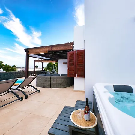 Feriehus Malolo-private Pool And Jacuzzi